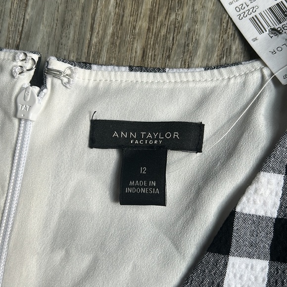 NWT Ann Taylor Factory gingham midi dress - Picture 3 of 9